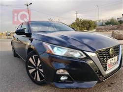 نيسان ألتيما